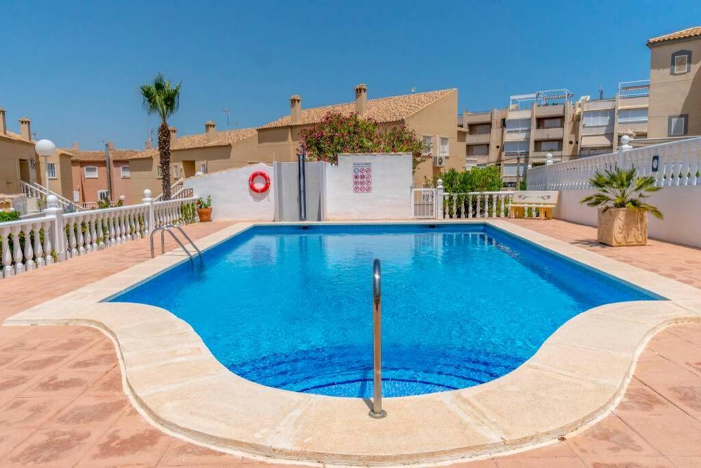 Villa-Capricho Playa - Zeus Torrevieja Bagian luar foto